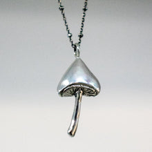 Load image into Gallery viewer, silver mushroom necklace