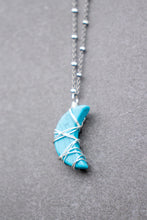 Load image into Gallery viewer, blue moon necklace