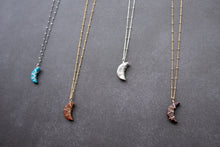 Load image into Gallery viewer, goldstone crescent moon necklace