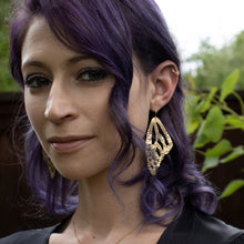 Load image into Gallery viewer, Rose Butterfly Wings