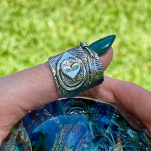 Load image into Gallery viewer, Peacock Feather Ring
